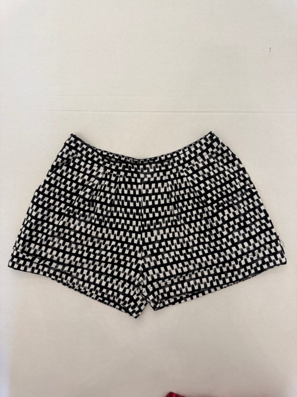 Tart Black and White  Woven-Pattern Shorts